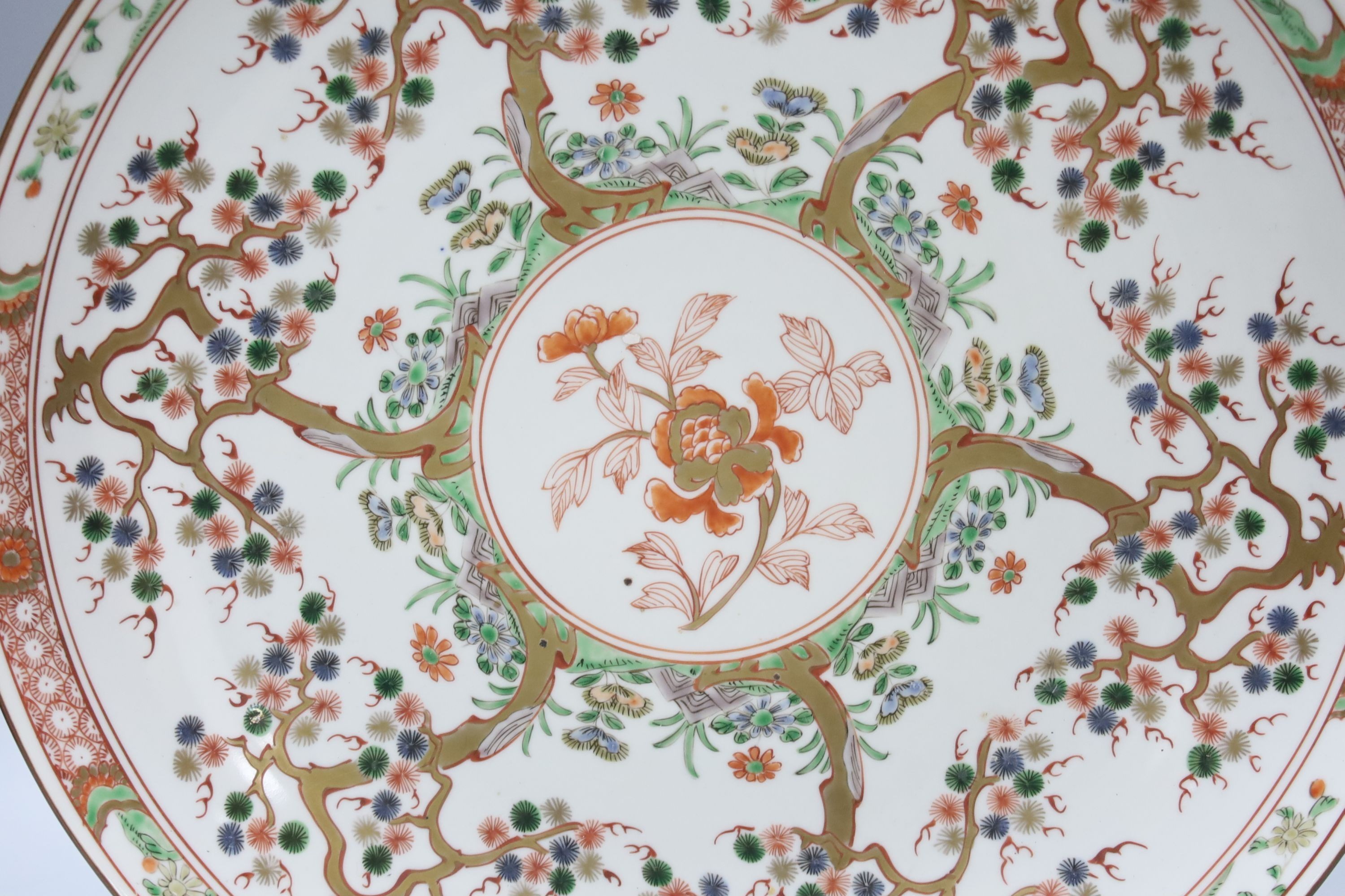 A large Japanese kutani dish 37cm